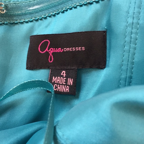 ✨NWT Sweetheart Neckline Formal Dress - Picture 4 of 7